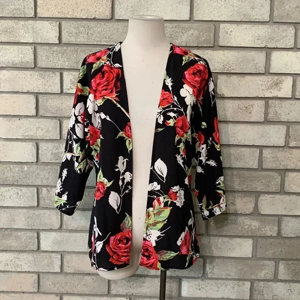 3for$20 blouse Caridgan style small
